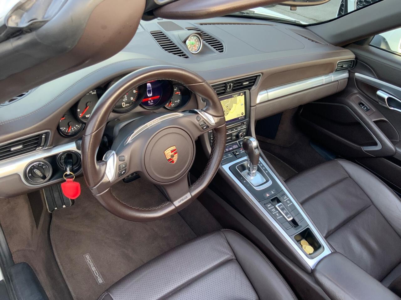 Porsche 911 3.4 Carrera Coupé