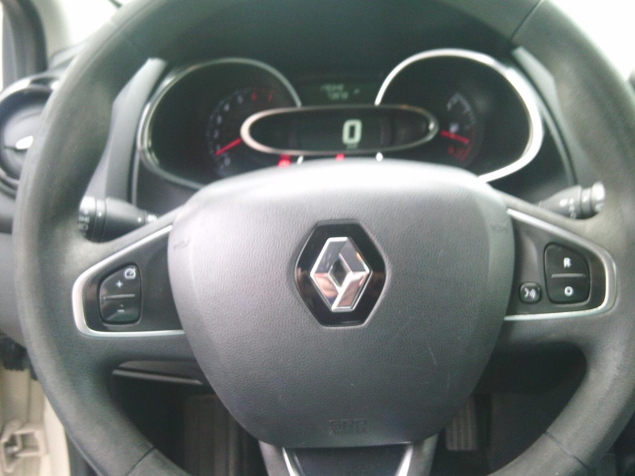 Renault Clio TCe 12V 90CV Start&Stop 5 porte Energy Intens