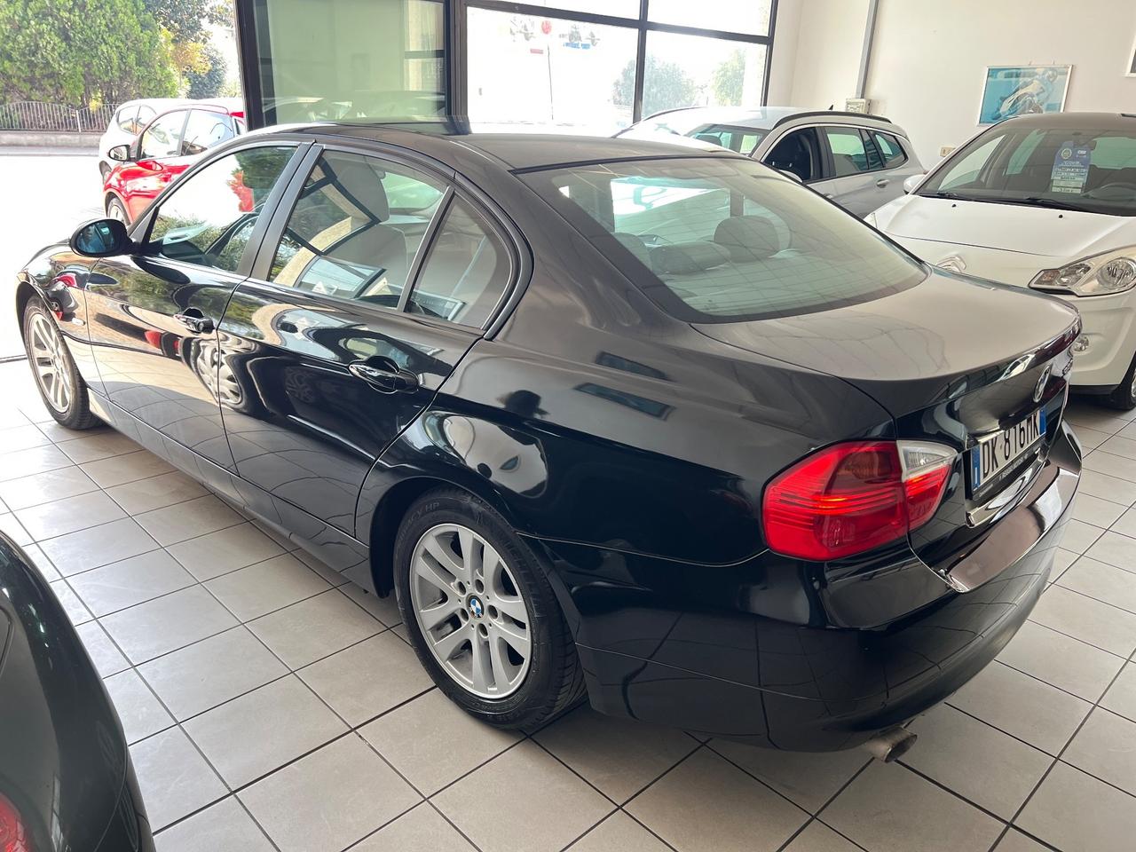 Bmw 320 Msport Berlina con GPL unico Propietario