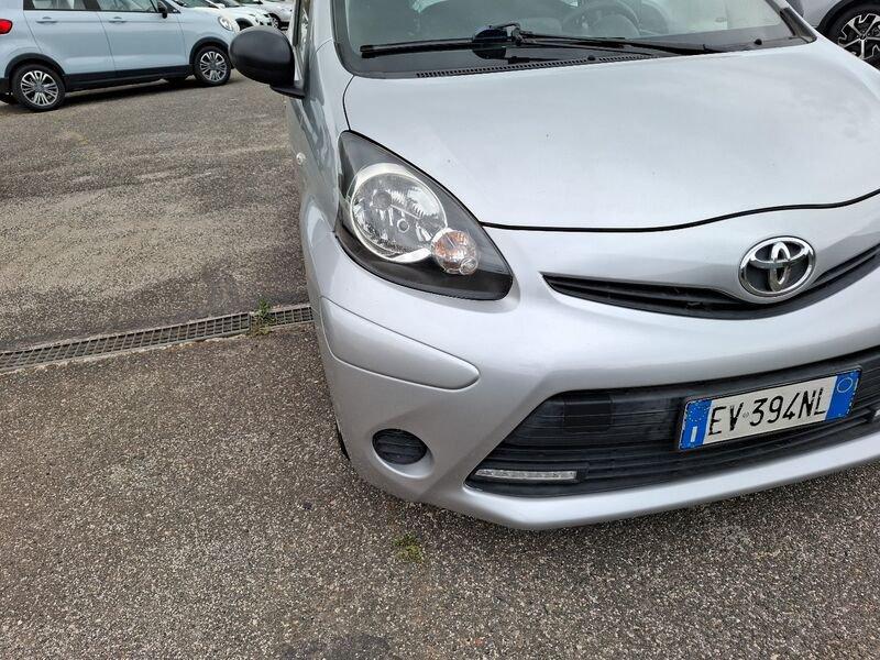 Toyota Aygo Aygo 1.0 12V VVT-i 5 porte Active Connect