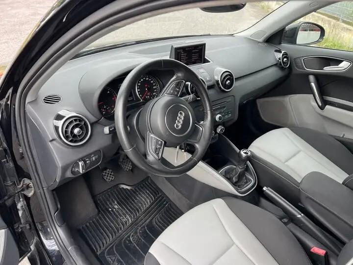 Audi A1 SPB 1.6 TDI Attraction