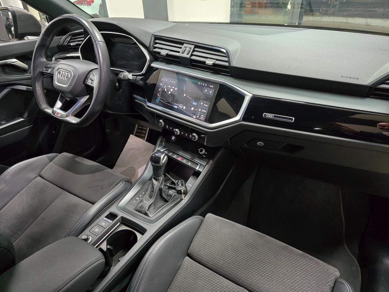 Audi Q3 SPB 35 TDI S tronic line