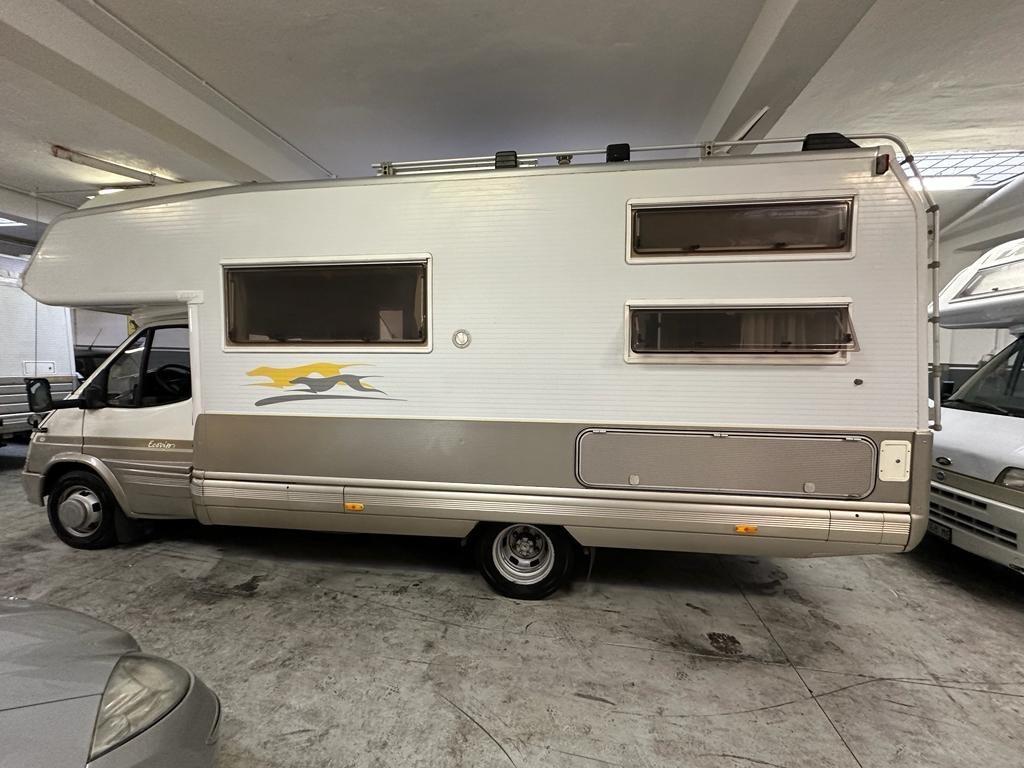 Laika Ecovip 2 Ford Transit 2.5 TD 7posti gemellato