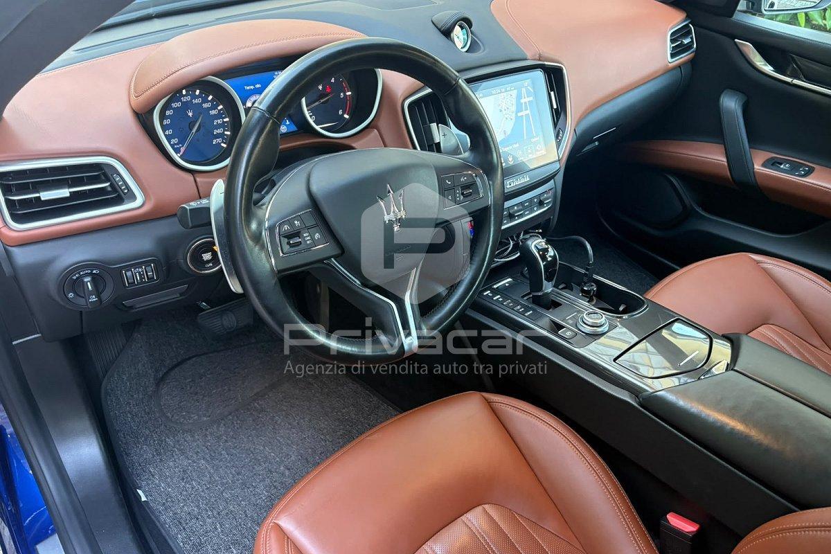 MASERATI Ghibli V6 Diesel 275 CV