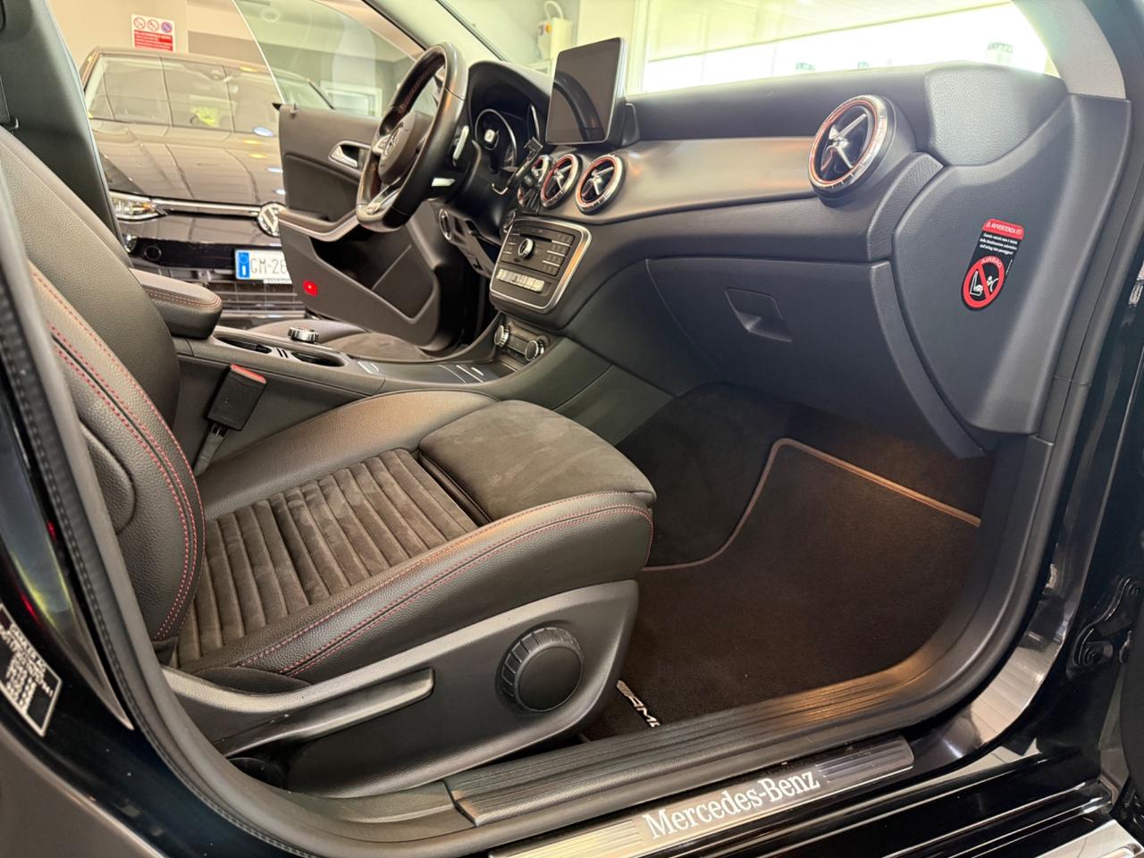 Mercedes-benz CLA 200 d 4Matic Automatic Premium