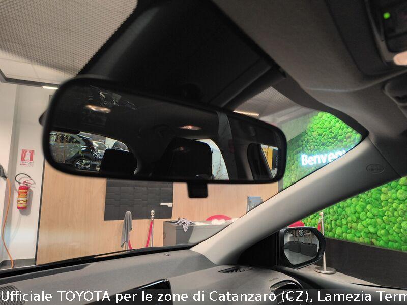 Toyota Yaris 1.5 Hybrid 5 porte Trend