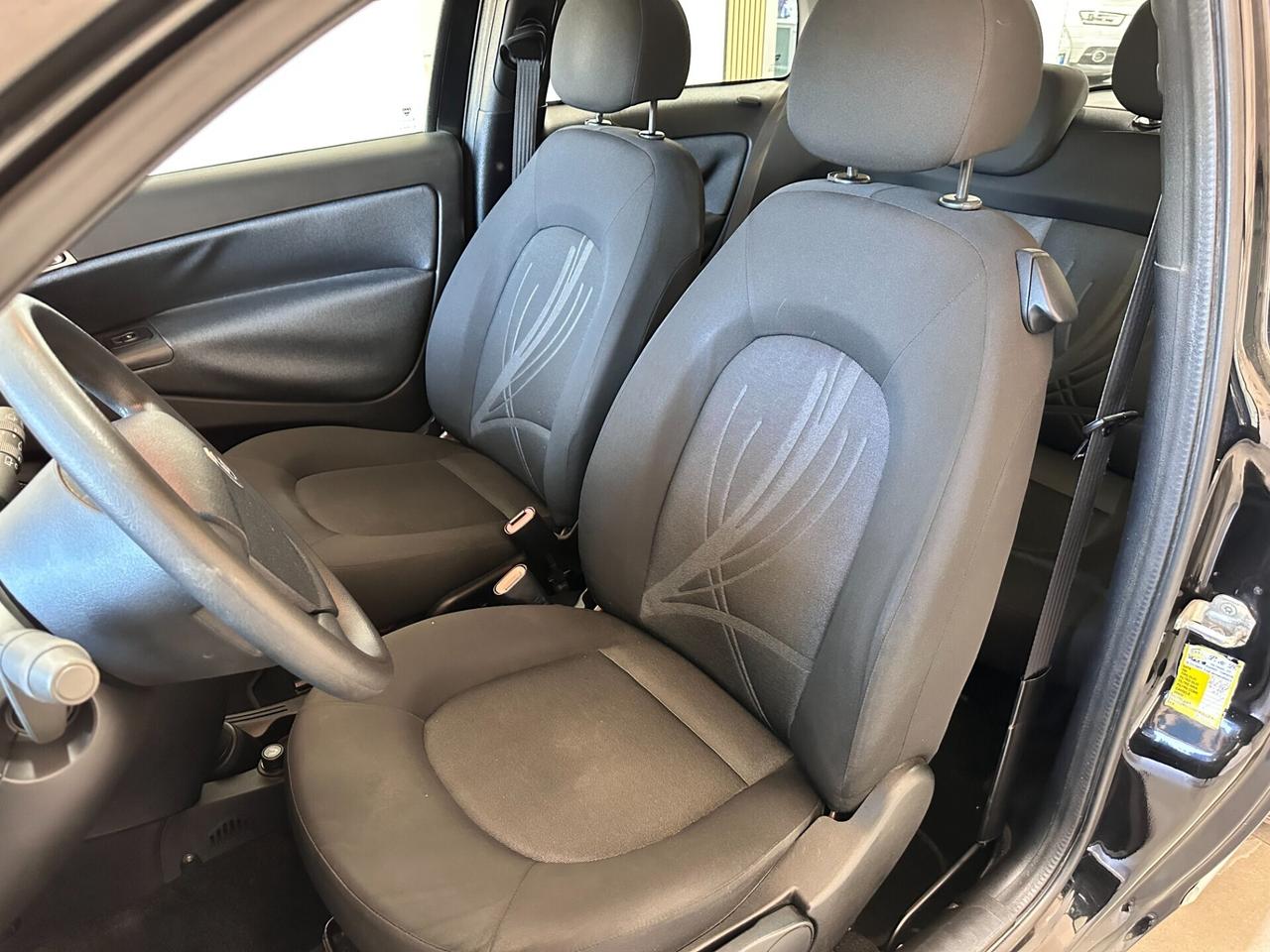 Lancia Ypsilon 1.2 69 CV Unyca - UNICO PROP. - NUO