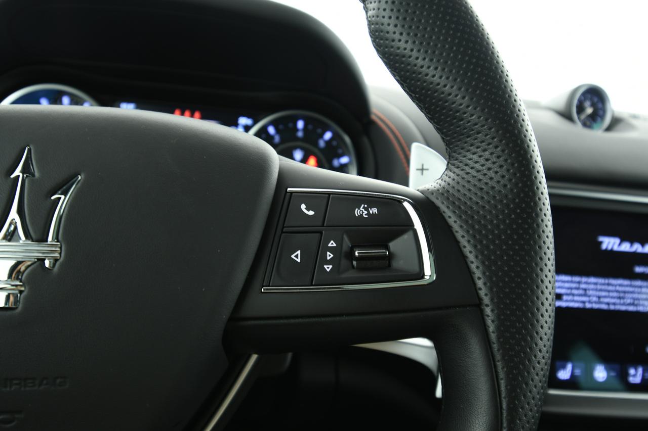 MASERATI Levante 3.0 V6 Modena 430cv auto CAMERA 360+TETTO PANO+ACC
