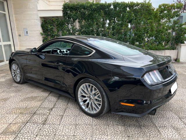 FORD Mustang Fastback 2.3 EcoBoost