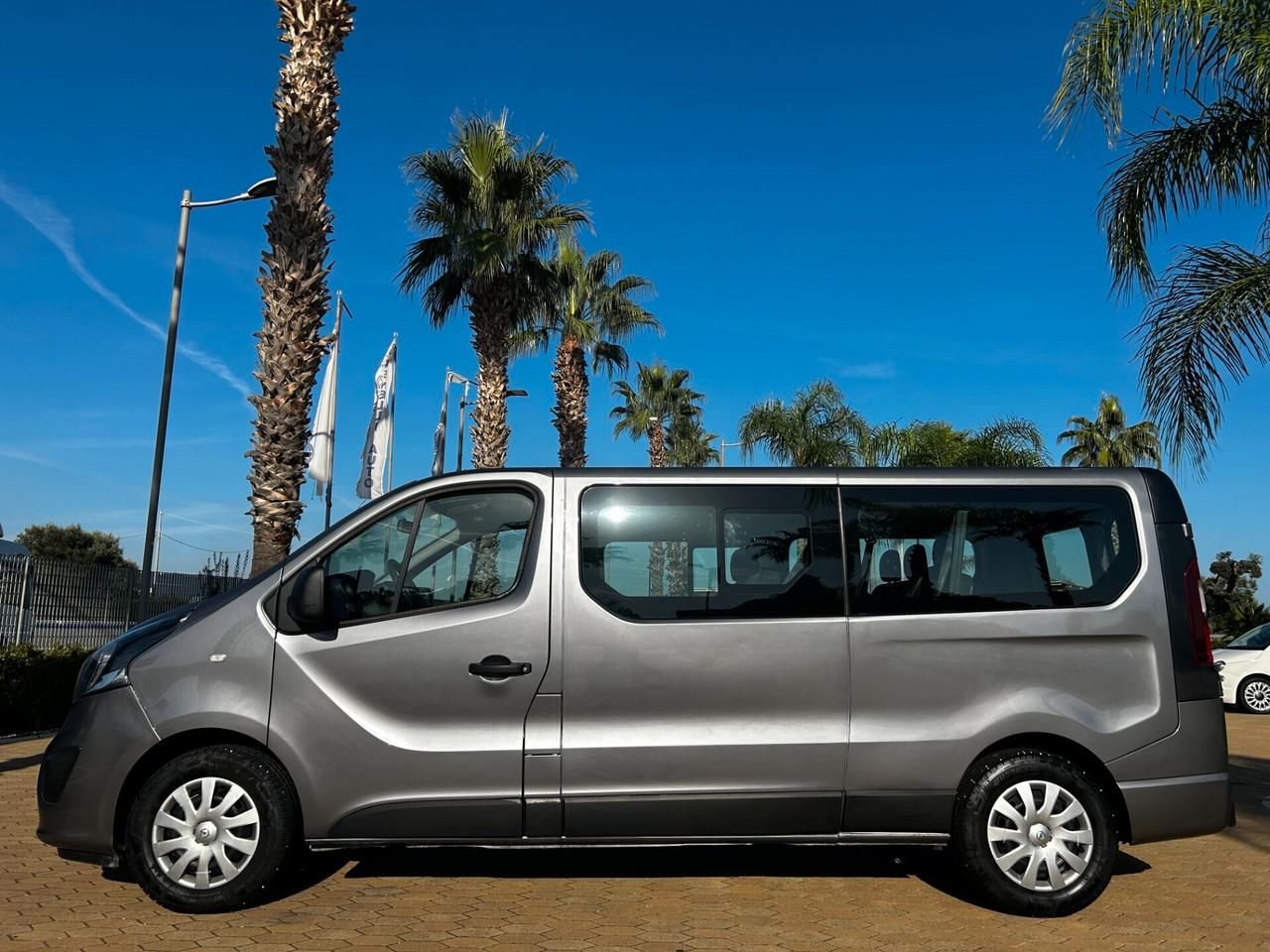 Renault Trafic 9 POSTI 1.6 dCi 120CV S&S P.LUNGO