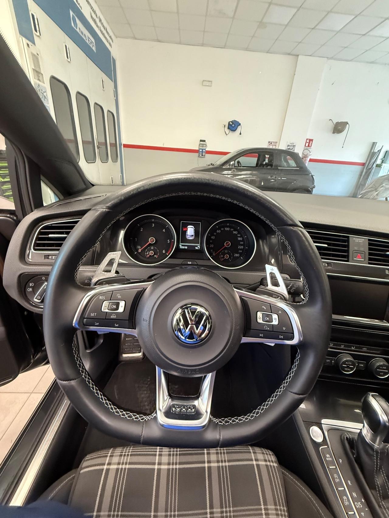 Volkswagen Golf GTD 2.0 TDI DSG 5p. BlueMotion Technology