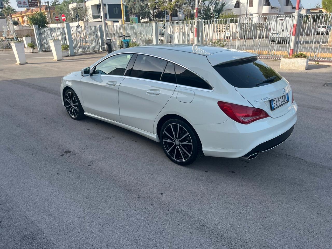 Mercedes-benz CLA 200 CDI Automatic Sport Km 100.00