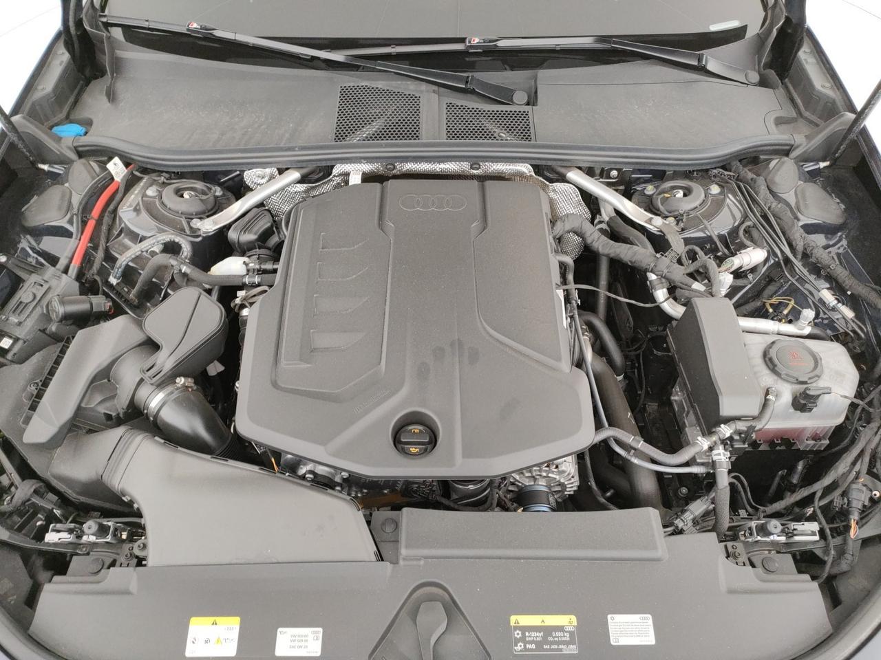 Audi A5 avant 2.0 tfsi s line edition 204cv s-tronic