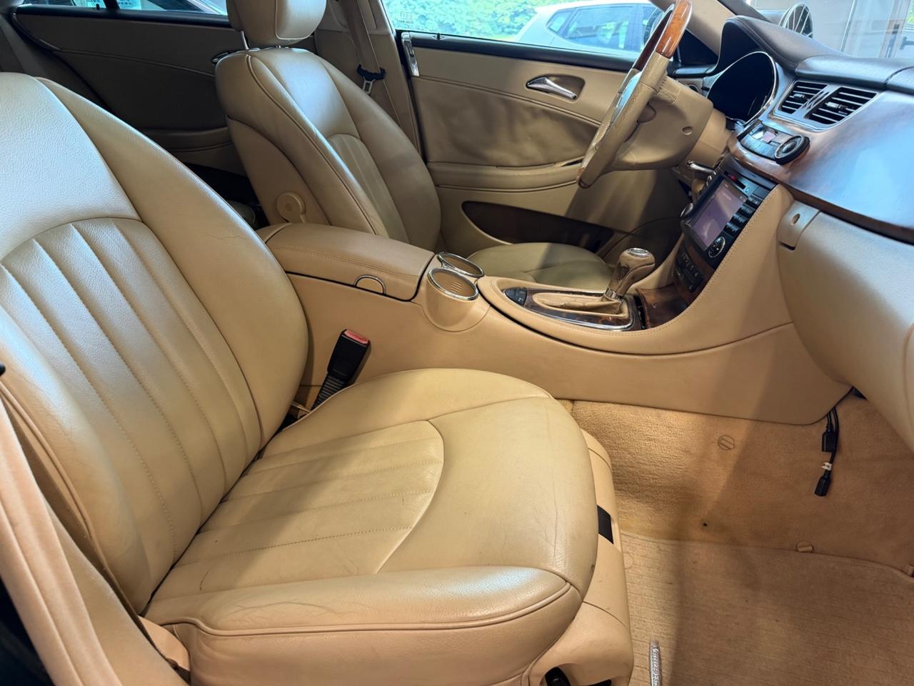 Mercedes-benz CLS 500