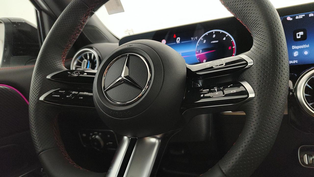 Mercedes-Benz GLB 200 d