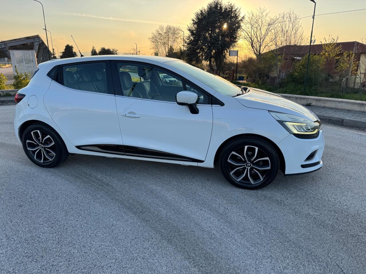 Renault Clio dCi 8V 90 CV Start&Stop 5 porte Energy Duel2