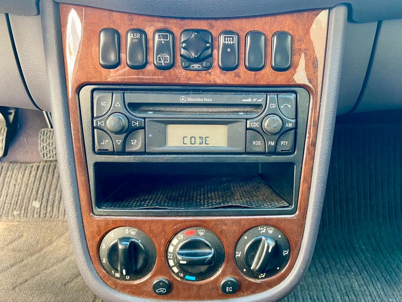 Mercedes-benz A 140 82 CV cat