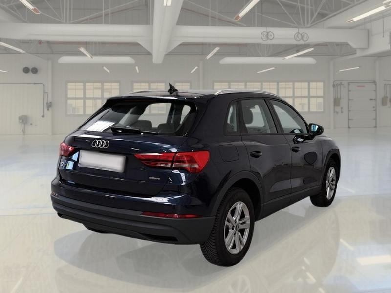 AUDI Q3 35 TDI quattro Business