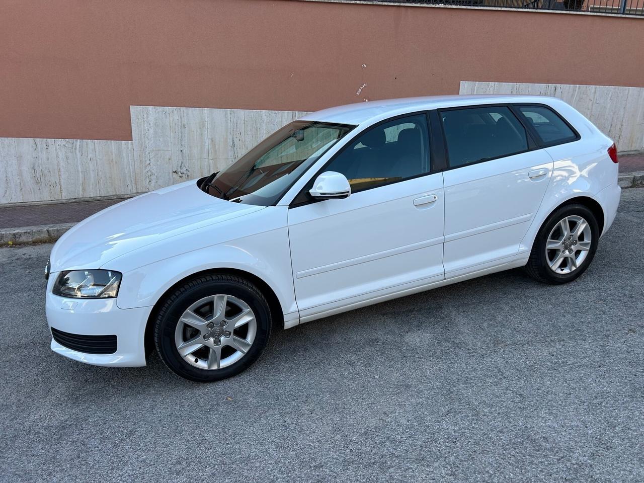 Audi A3 SPB 1.6 TDI tagliandi Audi !!!!’