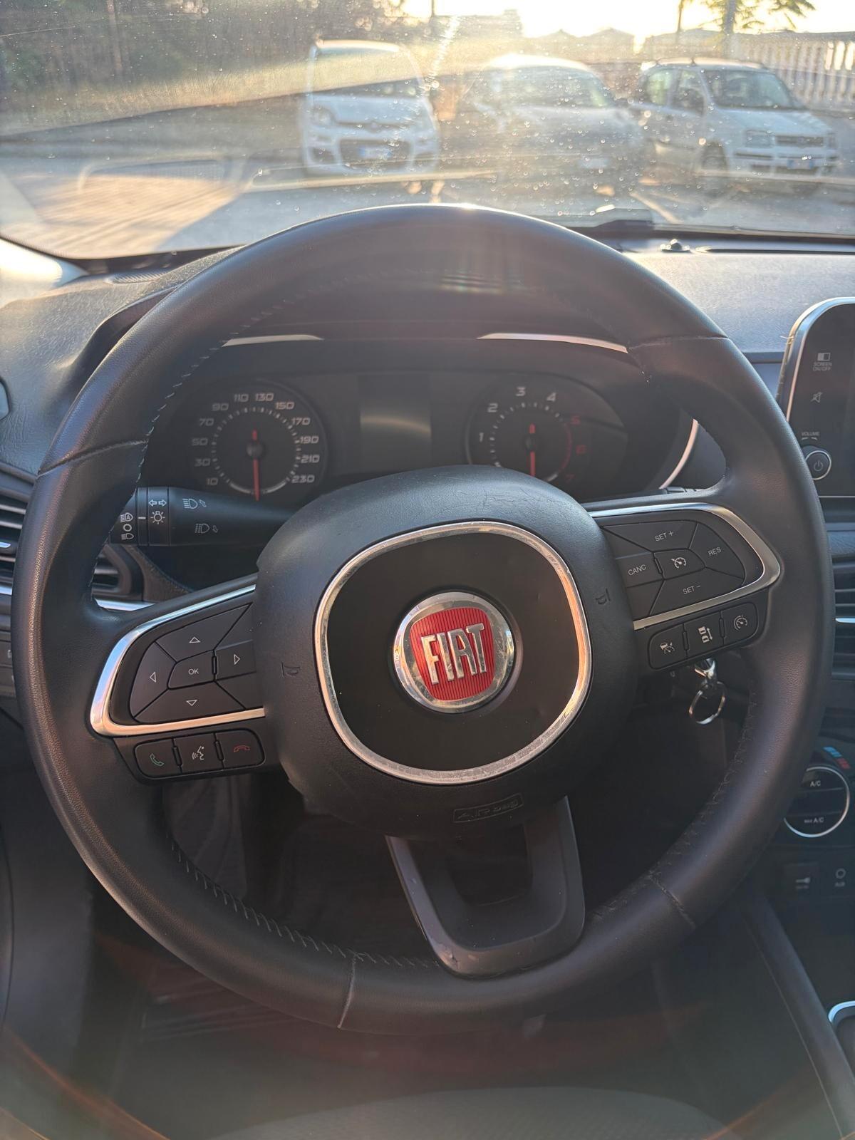 Fiat Tipo 1.6 Mjt S&S SW Lounge