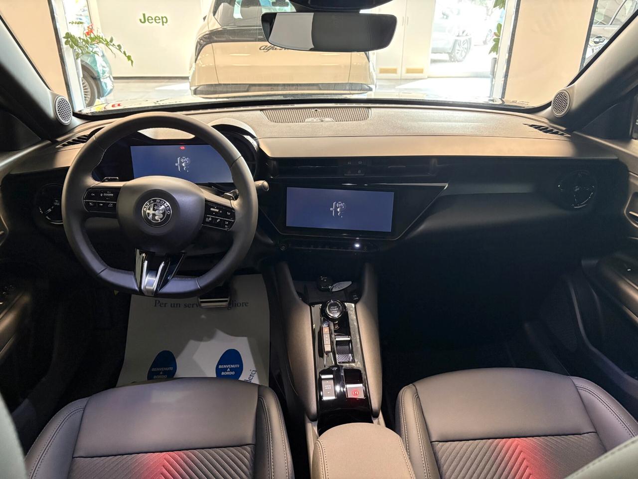 Alfa Romeo Junior Speciale 1.2 Hybrid 145cv e-dct - Km0