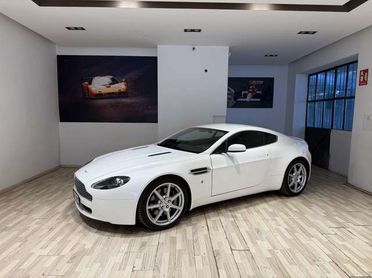 Aston Martin Vantage Vantage - manuale - prima vernice