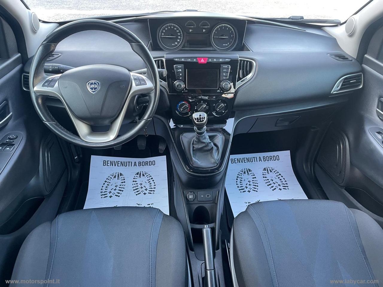 LANCIA Ypsilon 1.0 FireFly 5p.S&S Hyb. Eco A.F.