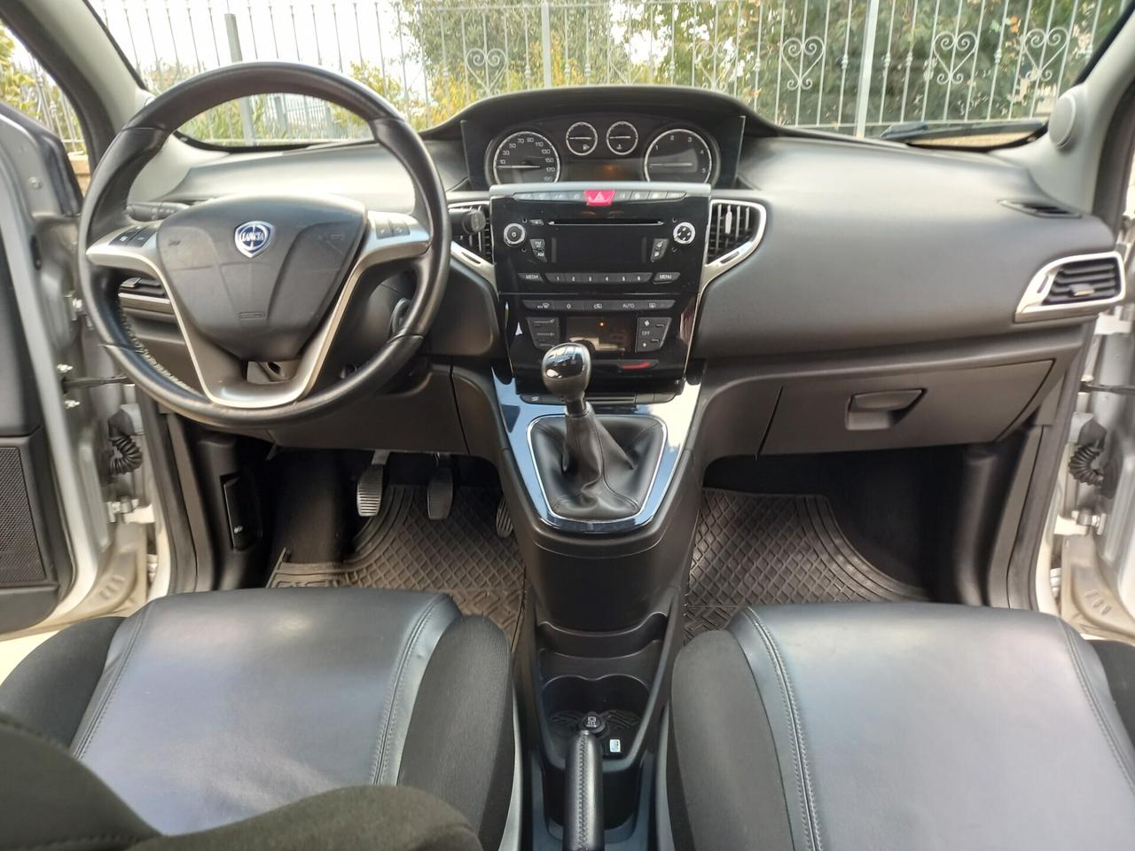 Lancia Ypsilon 1.3 MJT 16V 95 CV 5 porte S&S Platinum