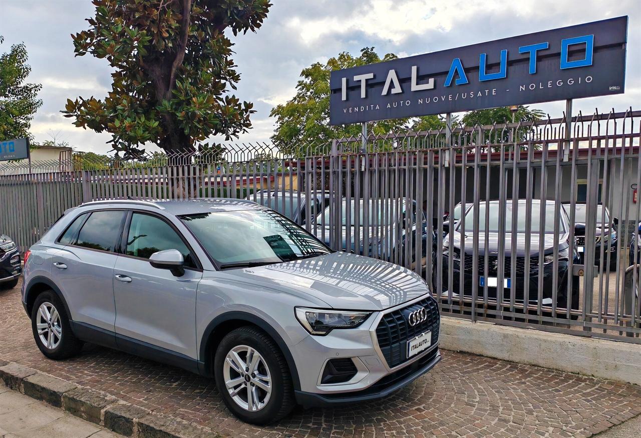 Audi Q3 35 TDI S tronic Business Advanced