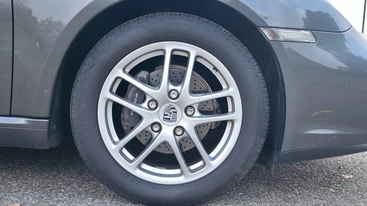 Porsche Cayman 2.7 PARI AL NUOVO