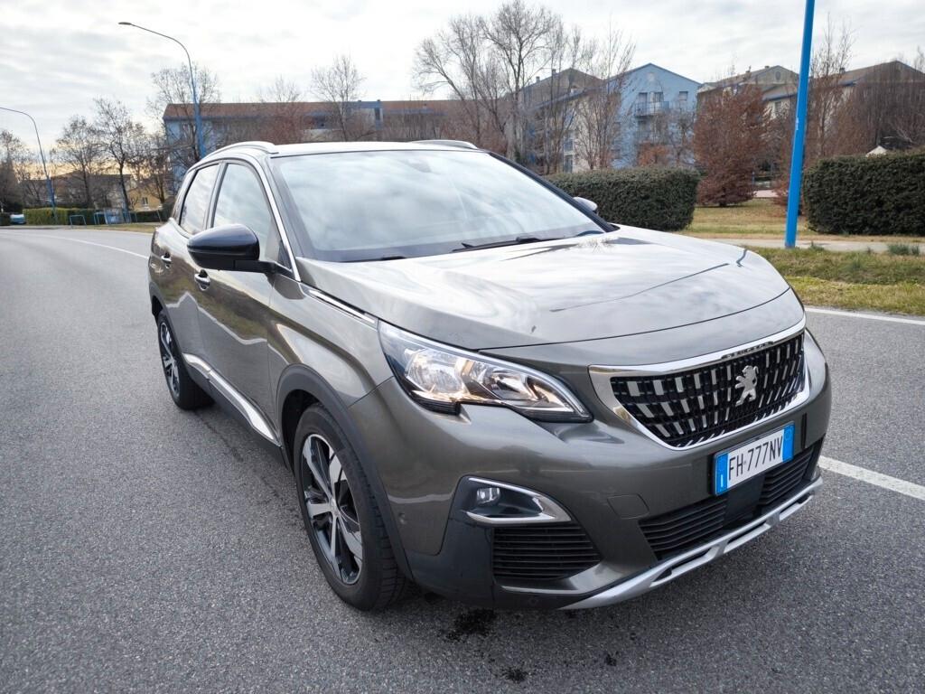 PEUGEOT 3008 1,6 BLUEHDI GT LINE – CAMBIO AUTOMATICO