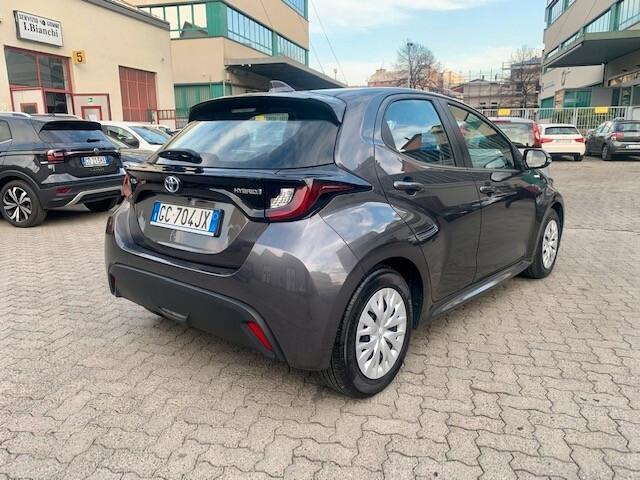 Toyota Yaris 1.5 Hybrid 5 porte Business