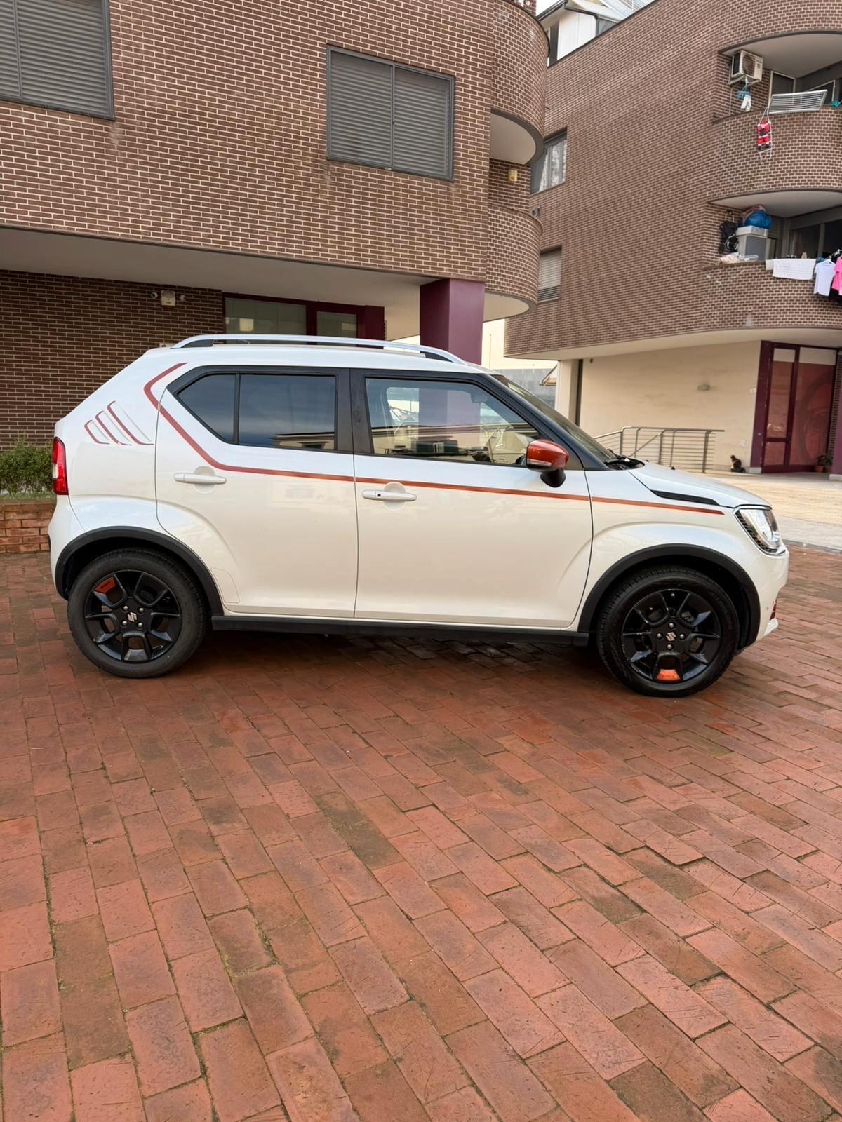 Suzuki Ignis 1.2 Dualjet Top