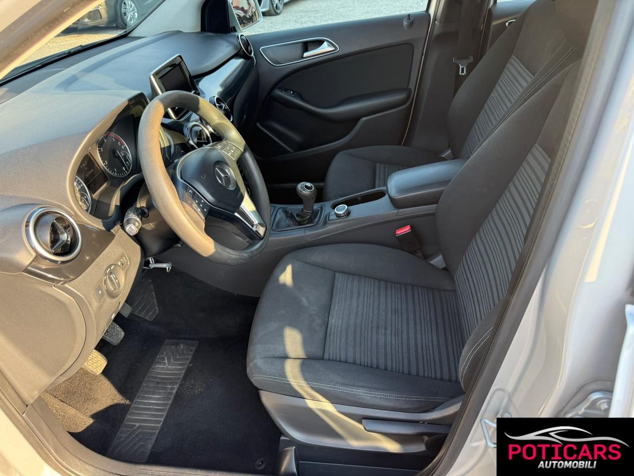 Mercedes-benz B 180 CDI BlueEFFICIENCY Executive