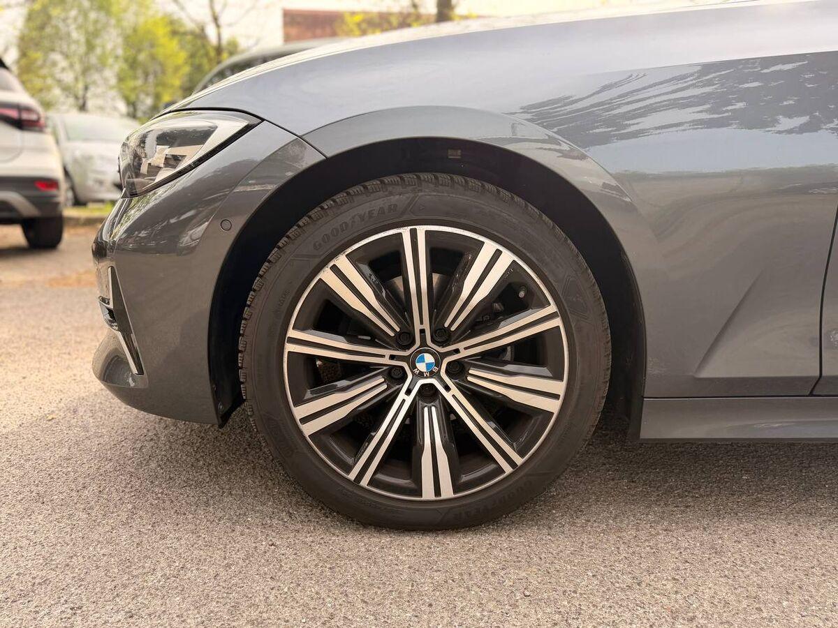 BMW Serie 3 320d mhev 48V xdrive Luxury auto