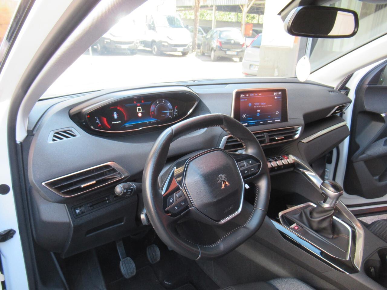 Peugeot 3008 BlueHDi 130 S&S Allure VIRTUAL COKPIT