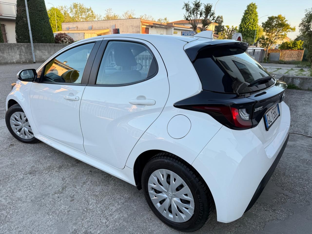 Toyota Yaris 1.5 Hybrid 5P. EURO 6D 2022 NEOPATENTATI