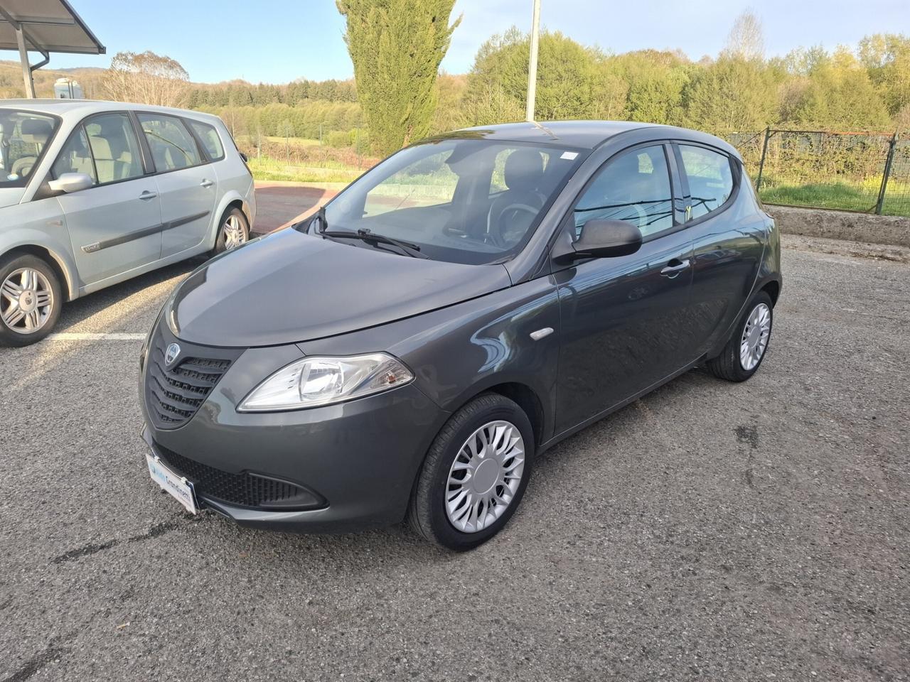 Lancia Ypsilon 1.2 69 CV Platinum