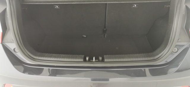 HYUNDAI i10 1.0 MPI Advanced