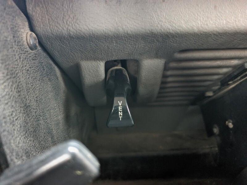 Land Rover Defender 90 2.5 Td5