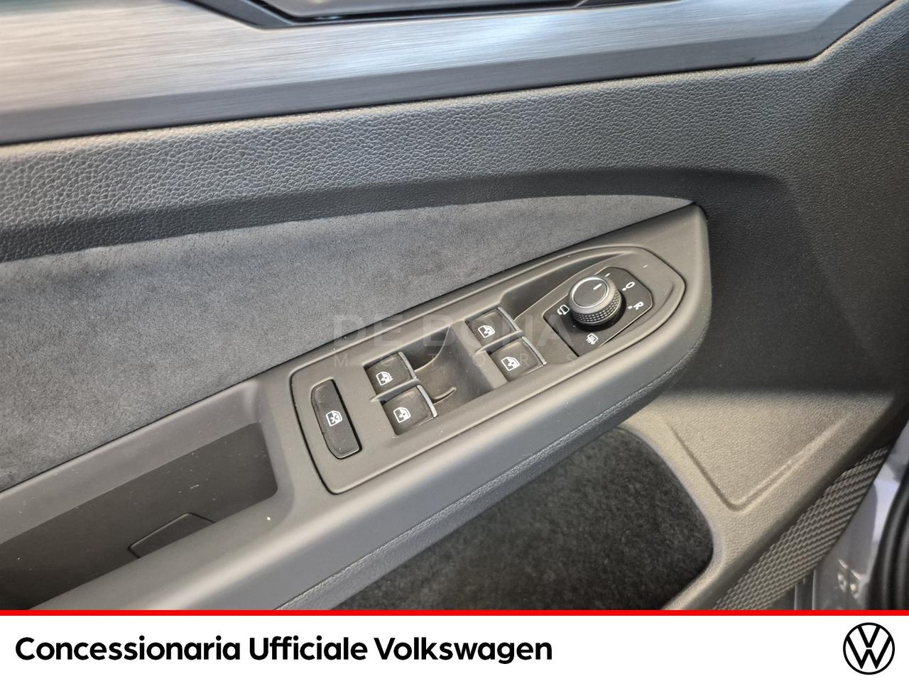 Volkswagen Golf 1.5 etsi evo style 130cv dsg