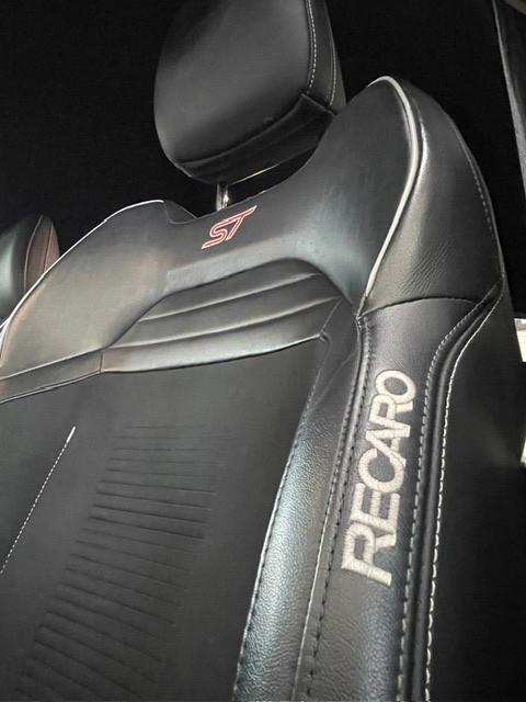 Ford Focus 2.3 EcoBoost 280 CV 5p. ST