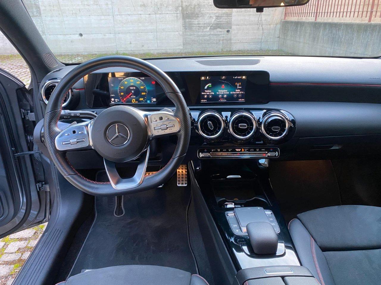 Mercedes A 200 D Premium 8G-DCT