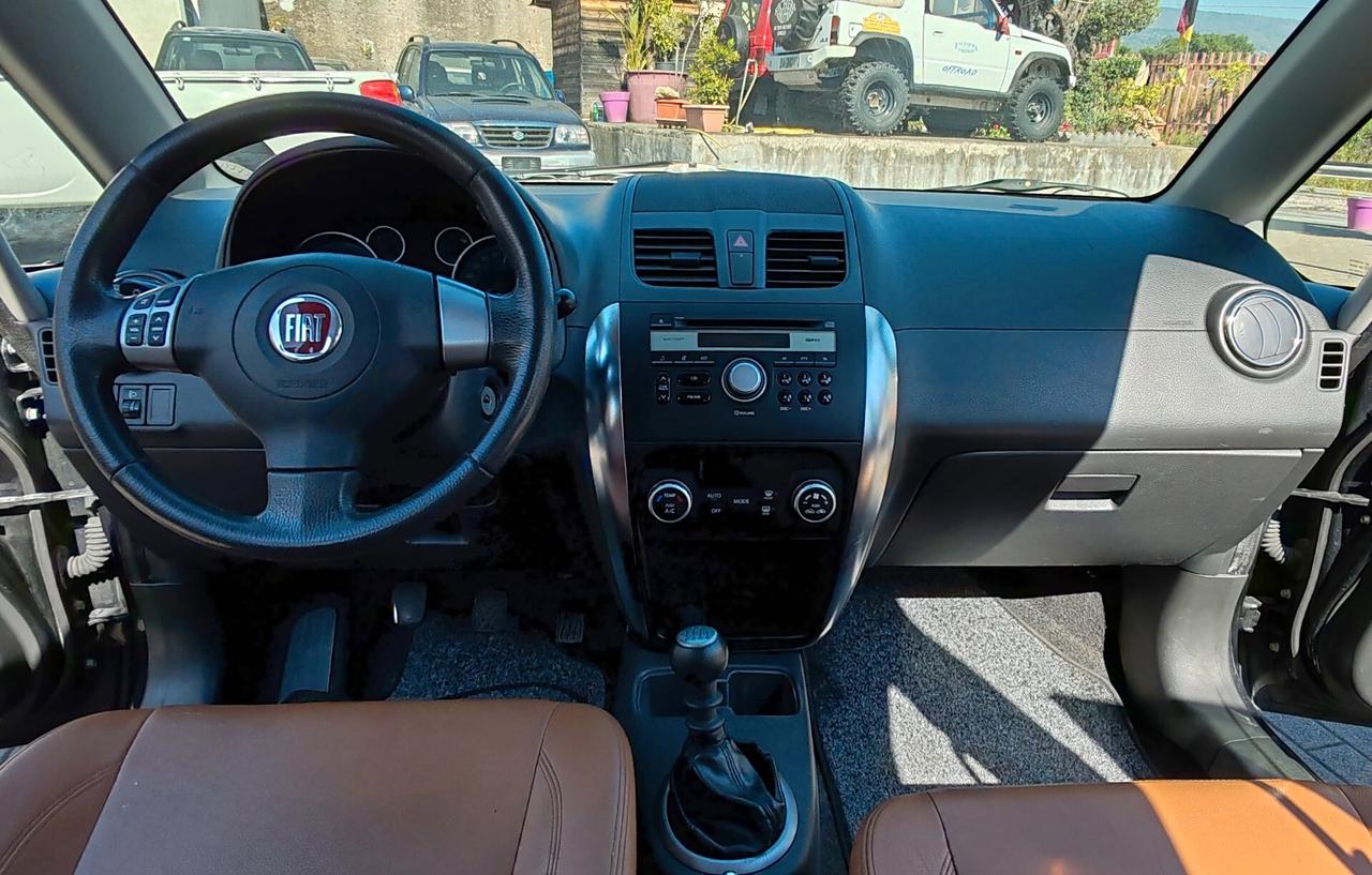 Fiat Sedici 2.0 MJT 16V DPF 4x4 Experience