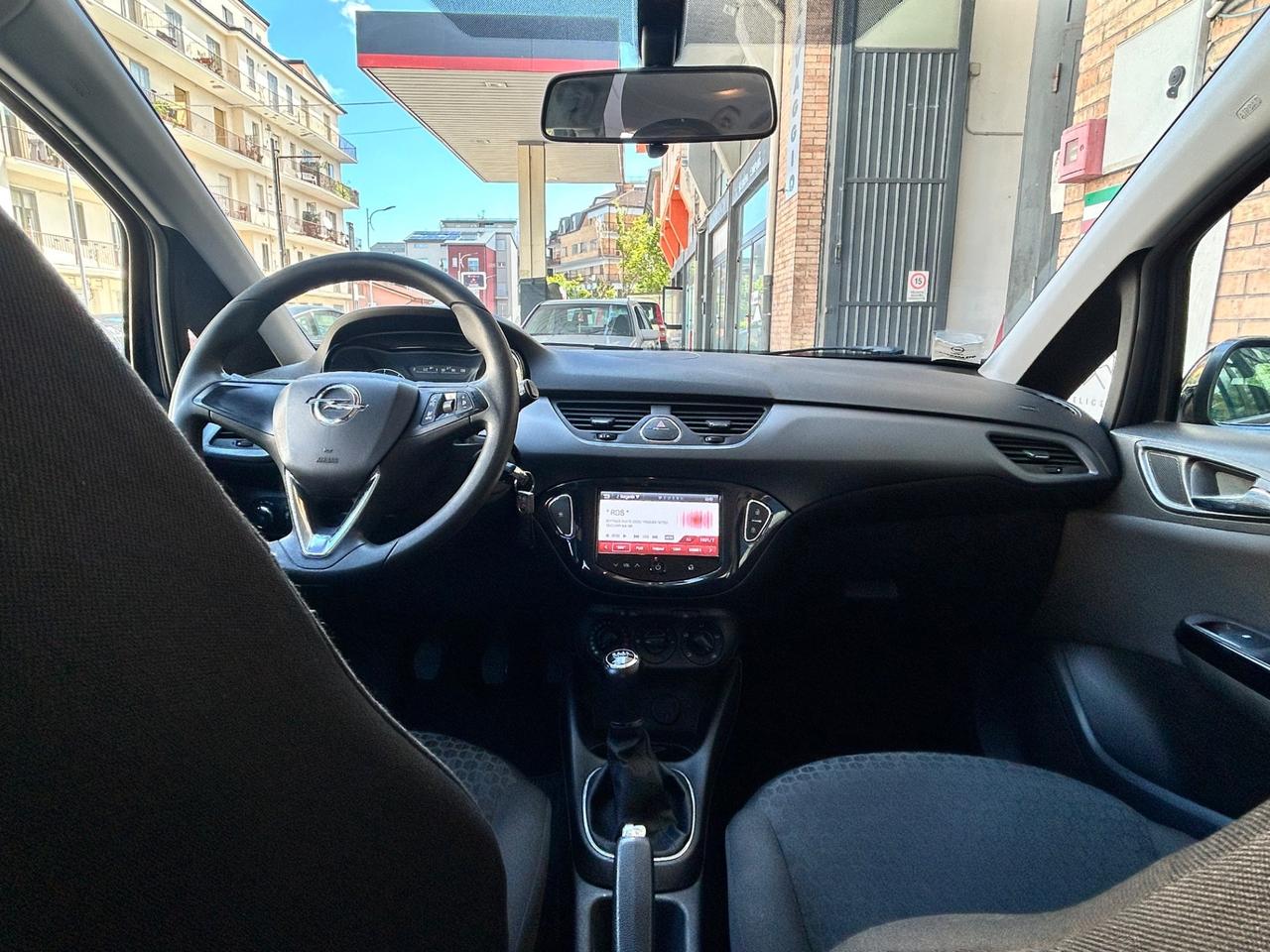 Opel Corsa 1.2 5 porte