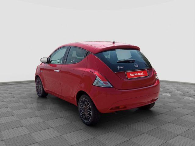 LANCIA Ypsilon Ypsilon 1.2 69 CV 5 porte Silver