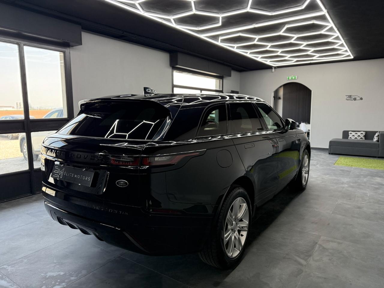 Land Rover Range Velar 2.0D I4 180 CV R-Dynamic HSE