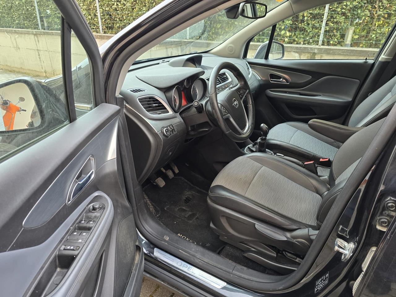 Opel Mokka X 1.6 CDTI Ecotec 4x2 Start&Stop b-Color