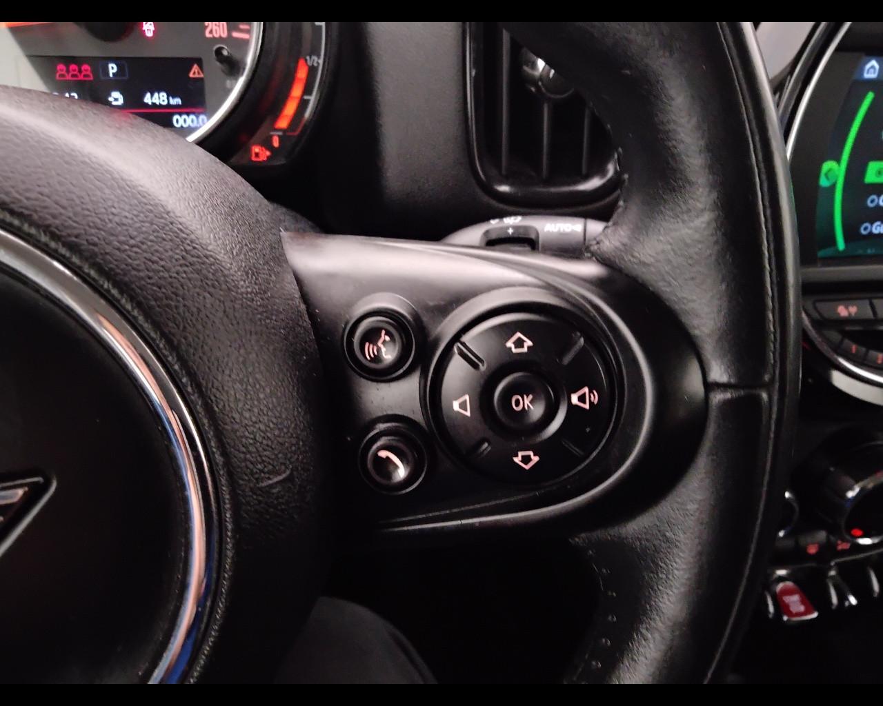 MINI Mini Countryman F60 2017 - Mini Countryman 2.0 Cooper D Boos