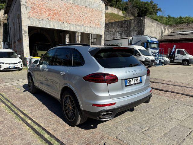 PORSCHE Cayenne PLATINUM EDITION
